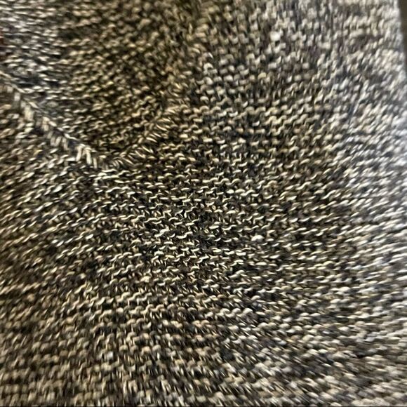 Orvis women's Medium v-neck sweater‎ - Picture 4 of 6